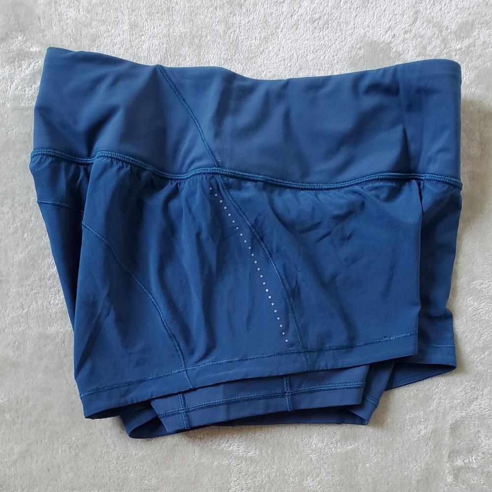 Lululemon Break Free Running Short. - Picture 11 of 16